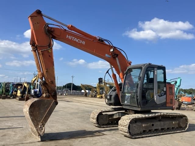 EXCAVATOR — Auction (lot 8456-125)