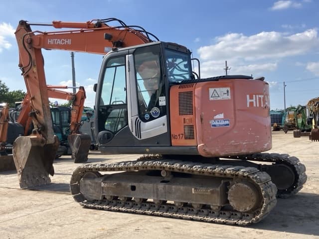EXCAVATOR — Auction (lot 8456-125)