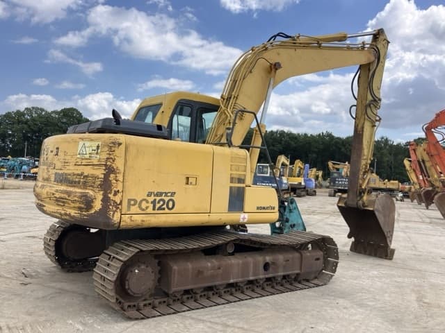 EXCAVATOR — Auction (lot 8456-126)