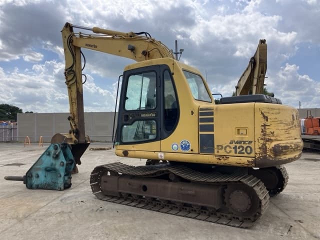 EXCAVATOR — Auction (lot 8456-126)