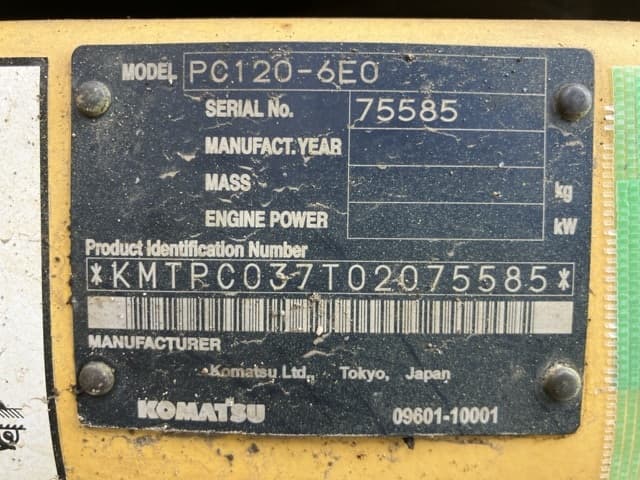 EXCAVATOR — Auction (lot 8456-126)