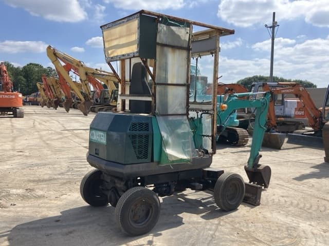 MINI EXCAVATOR — Auction (lot 8456-127)