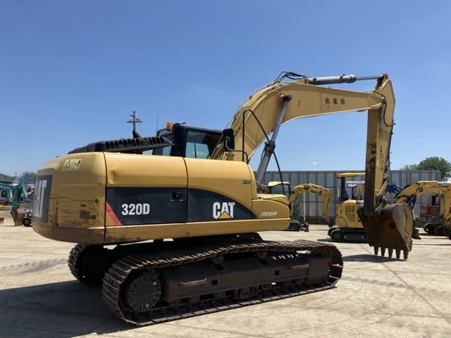 EXCAVATOR — Auction (lot 8456-128)