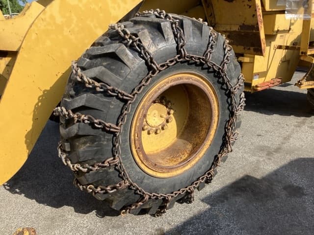 WHEEL LOADER — Auction (lot 8456-130)