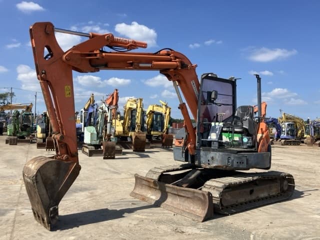 MINI EXCAVATOR — Auction (lot 8456-139)