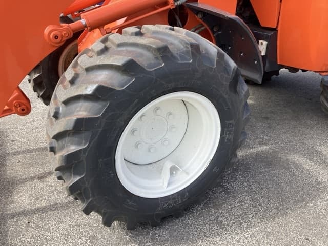 MINI WHEEL LOADER — Auction (lot 8456-14)