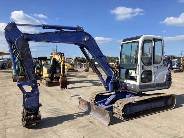 MINI EXCAVATOR — Auction (lot 8456-140)