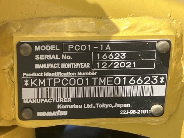 MINI EXCAVATOR — Auction (lot 8456-143)