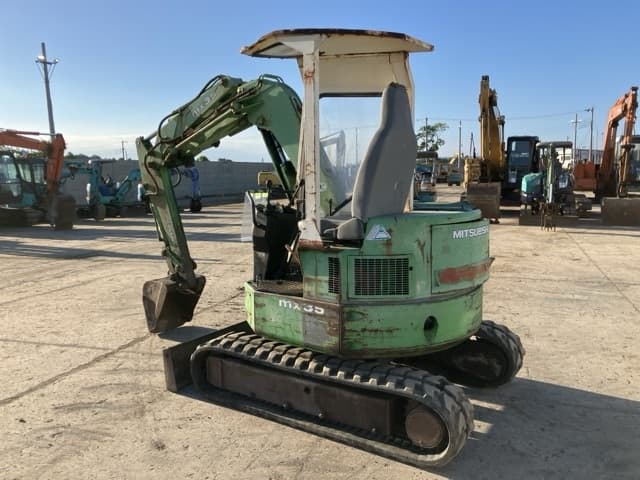 MINI EXCAVATOR — Auction (lot 8456-144)