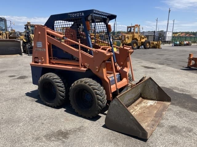 SKID STEER LOADER — Auction (lot 8456-148)