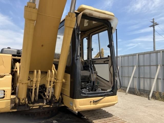 EXCAVATOR — Auction (lot 8456-155)