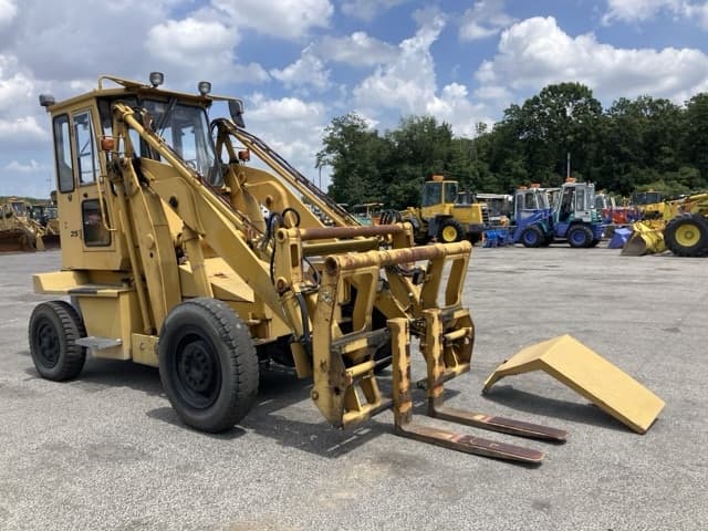 SHOVEL LOADER — Auction (lot 8456-156)