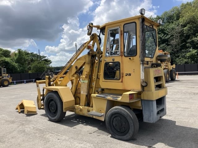 SHOVEL LOADER — Auction (lot 8456-156)
