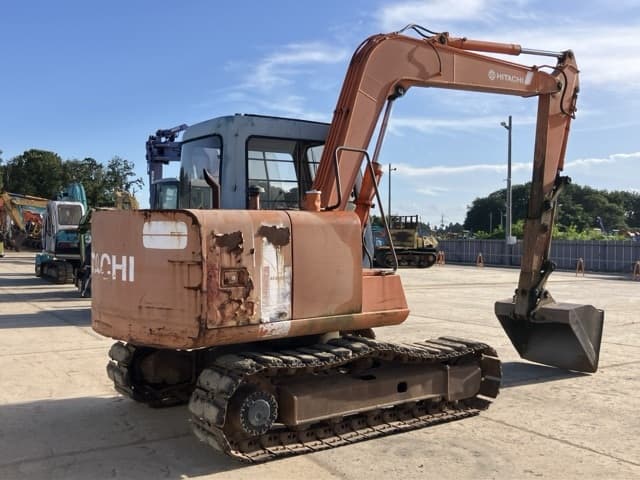 EXCAVATOR — Auction (lot 8456-157)
