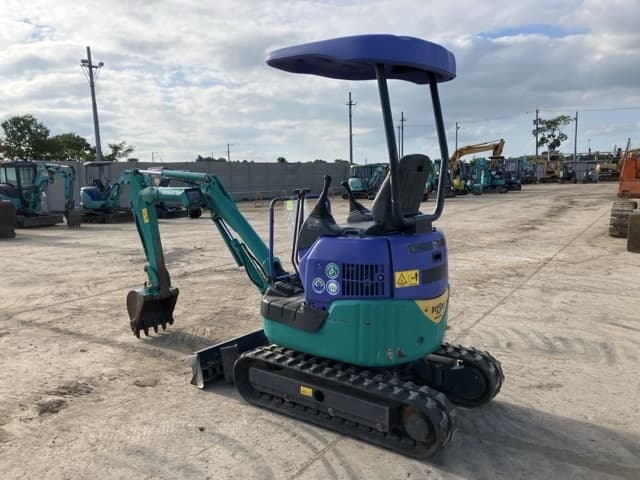 MINI EXCAVATOR — Auction (lot 8456-159)