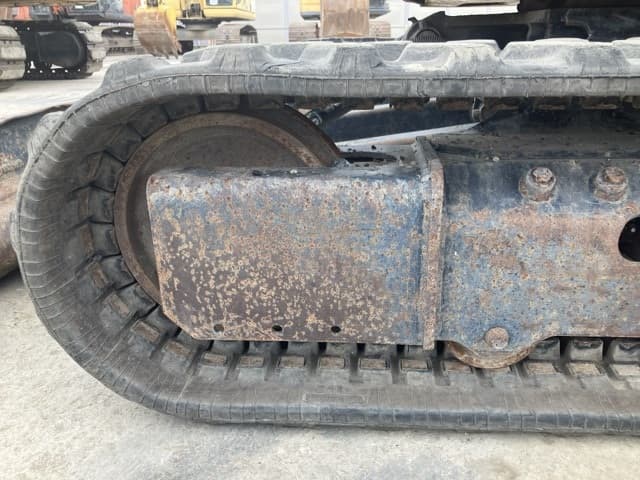 MINI EXCAVATOR — Auction (lot 8456-16)
