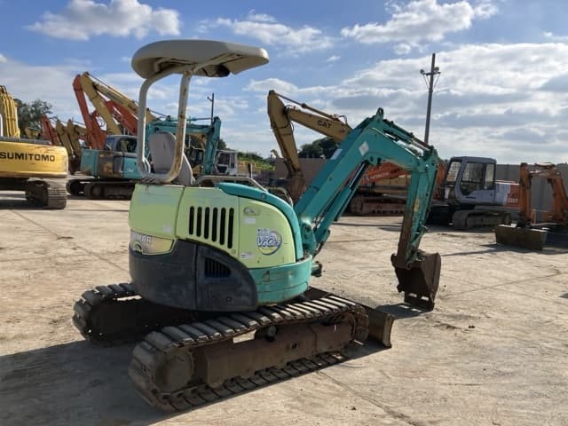 MINI EXCAVATOR — Auction (lot 8456-160)