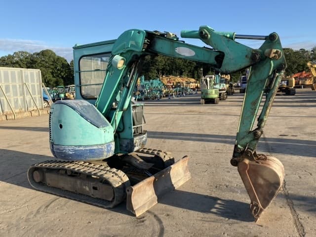 MINI EXCAVATOR — Auction (lot 8456-161)