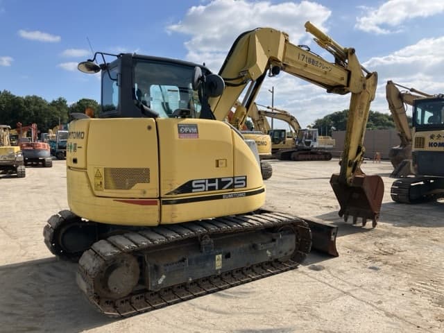 EXCAVATOR — Auction (lot 8456-166)