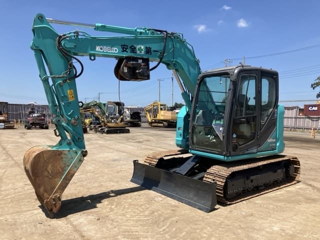 EXCAVATOR — Auction (lot 8456-168)