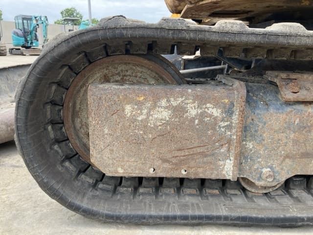 MINI EXCAVATOR — Auction (lot 8456-17)