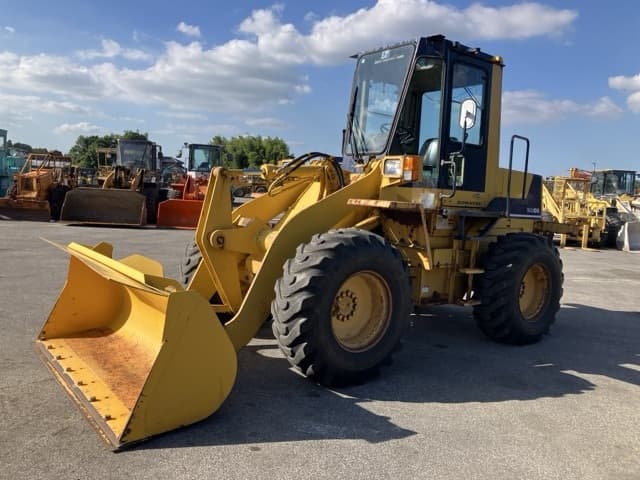 WHEEL LOADER — Auction (lot 8456-171)