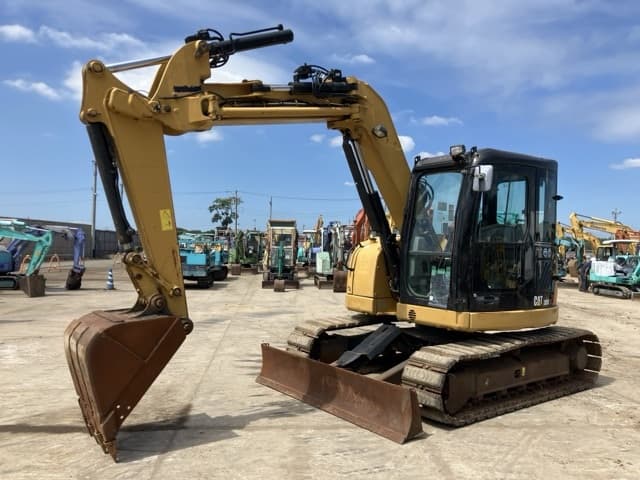 EXCAVATOR — Auction (lot 8456-178)