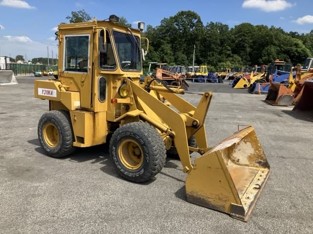 MINI WHEEL LOADER — Auction (lot 8456-180)