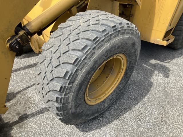 MINI WHEEL LOADER — Auction (lot 8456-180)