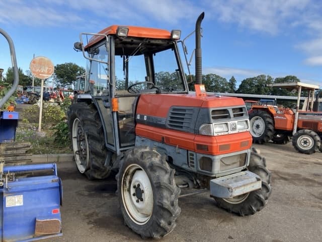 Tractor — Auction (lot 8456-1801)