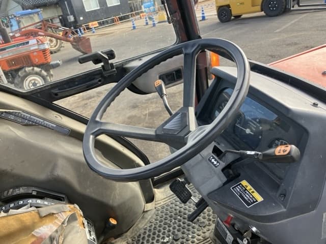 Tractor — Auction (lot 8456-1801)