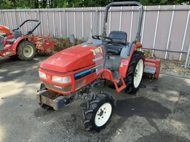 Tractor — Auction (lot 8456-1807)