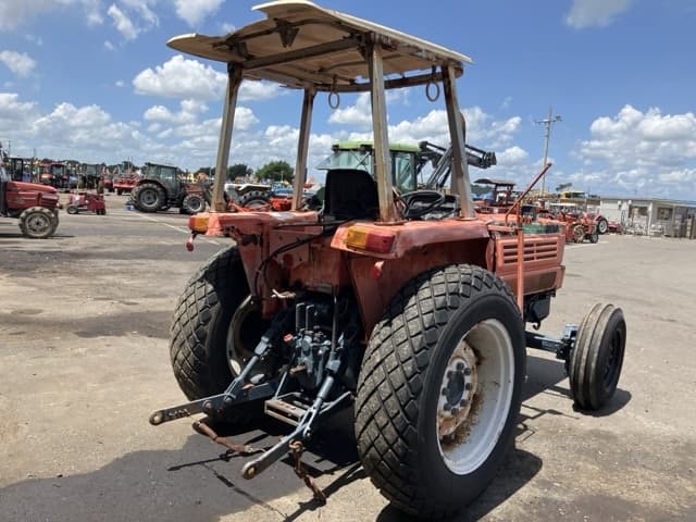 Tractor — Auction (lot 8456-1810)