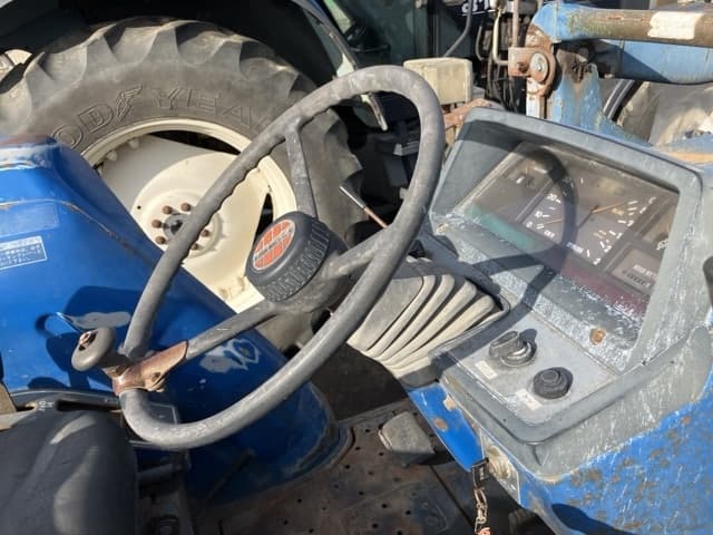 Tractor — Auction (lot 8456-1814)