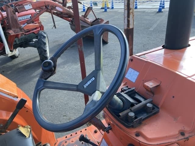 Tractor — Auction (lot 8456-1815)