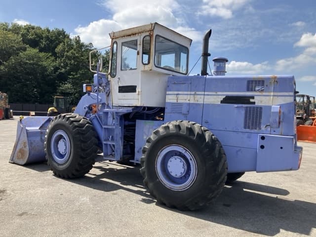 WHEEL LOADER — Auction (lot 8456-183)