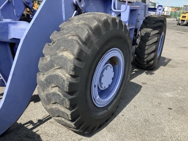 WHEEL LOADER — Auction (lot 8456-183)