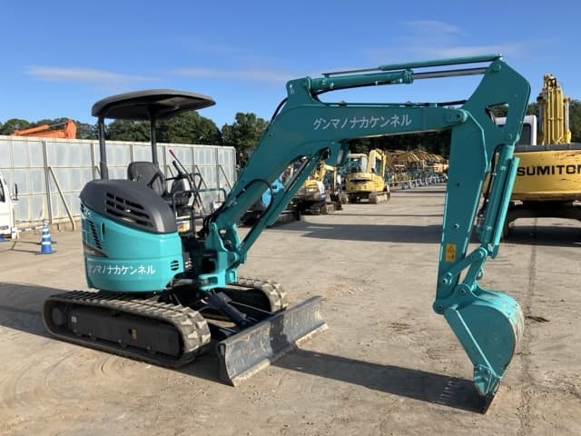 MINI EXCAVATOR — Auction (lot 8456-184)