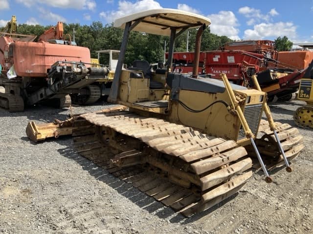 Bulldozer — Auction (lot 8456-187)