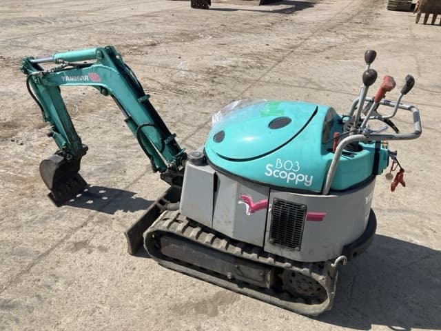 MINI EXCAVATOR — Auction (lot 8456-189)
