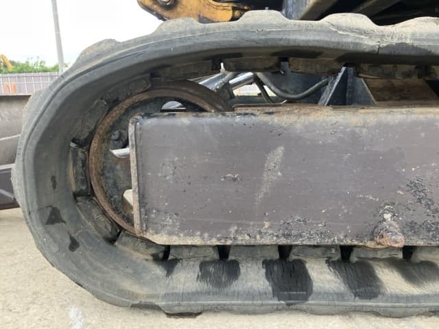 MINI EXCAVATOR — Auction (lot 8456-192)
