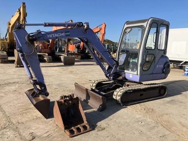 MINI EXCAVATOR — Auction (lot 8456-193)
