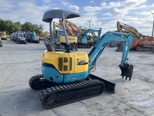 MINI EXCAVATOR — Auction (lot 8456-196)
