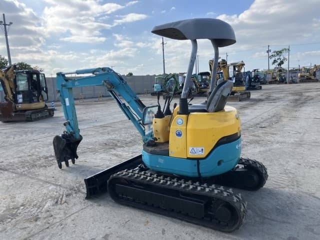 MINI EXCAVATOR — Auction (lot 8456-196)