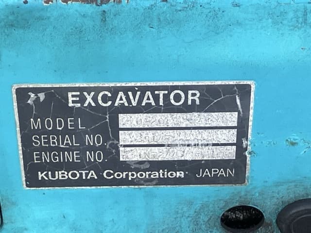 MINI EXCAVATOR — Auction (lot 8456-196)