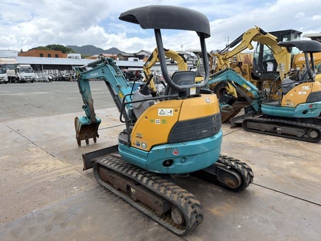 MINI EXCAVATOR — Auction (lot 8456-20001)