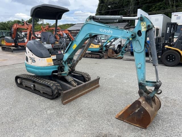 MINI EXCAVATOR — Auction (lot 8456-20002)