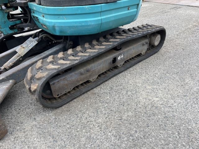 MINI EXCAVATOR — Auction (lot 8456-20002)