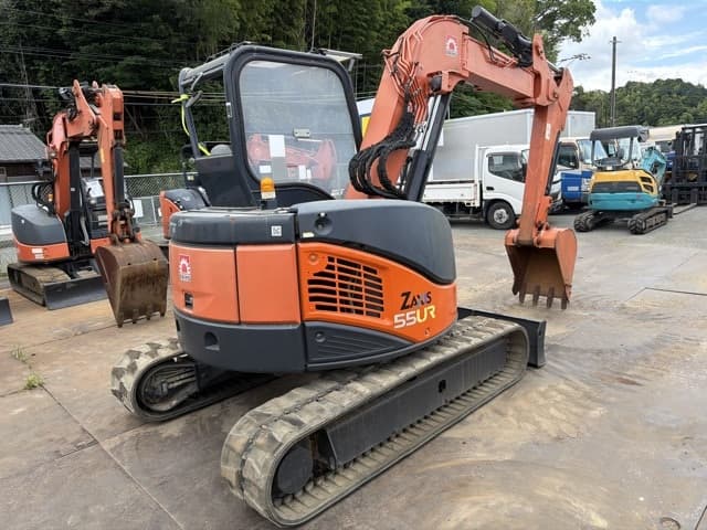 MINI EXCAVATOR — Auction (lot 8456-20003)