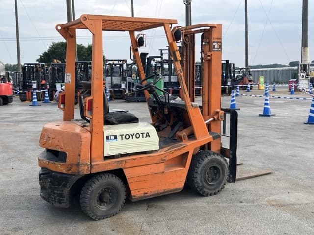 Forklift — Auction (lot 8456-2001)